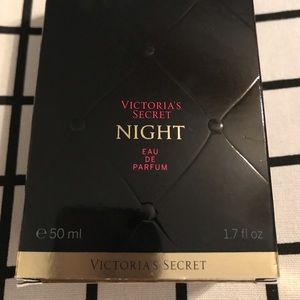 Victoria Secret Night Eau de Parfum
